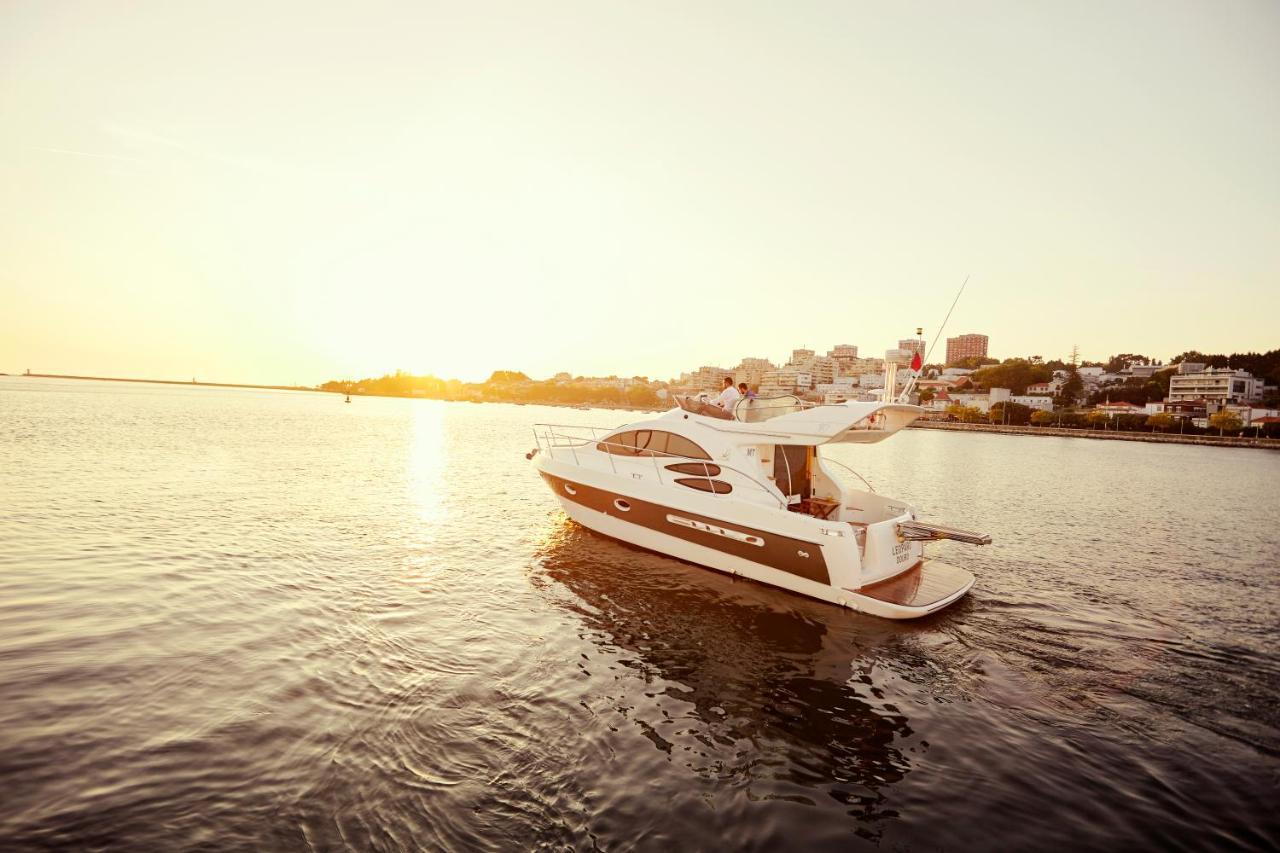 Porto Private Yacht- Accommodation Douro River Luaran gambar