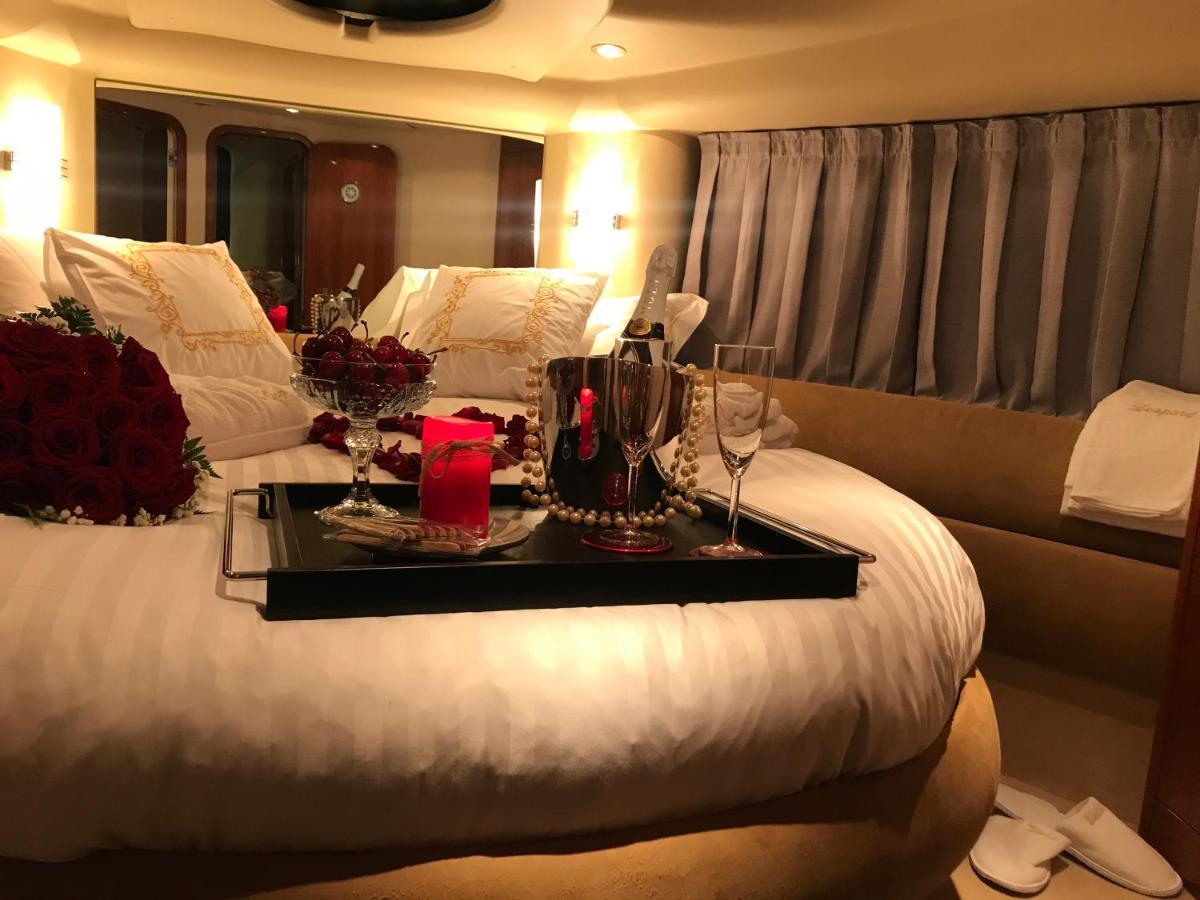 Porto Private Yacht- Accommodation Douro River Luaran gambar