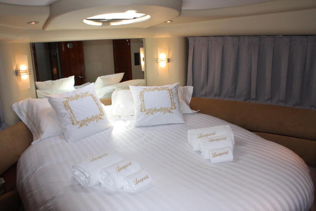 Porto Private Yacht- Accommodation Douro River Luaran gambar