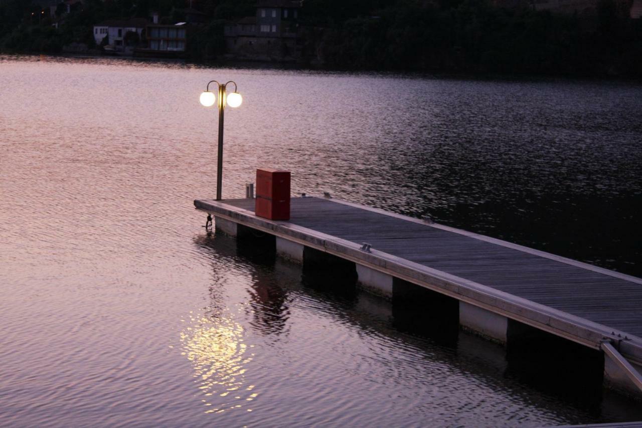 Porto Private Yacht- Accommodation Douro River Luaran gambar